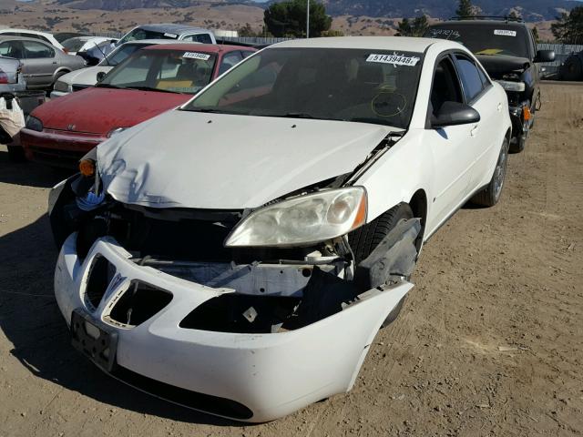 1G2ZH58N174212569 - 2007 PONTIAC G6 GT WHITE photo 2