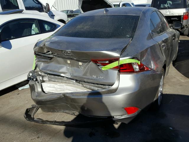 JTHBA1D2XG5029833 - 2016 LEXUS IS 200T GRAY photo 4