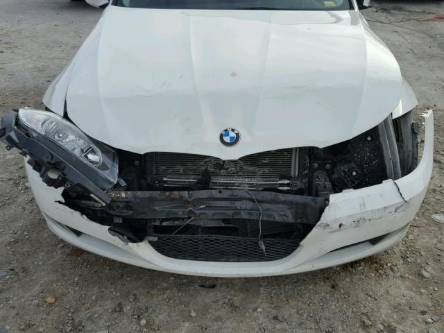 WBAPH7G52BNM55453 - 2011 BMW 328 I WHITE photo 9