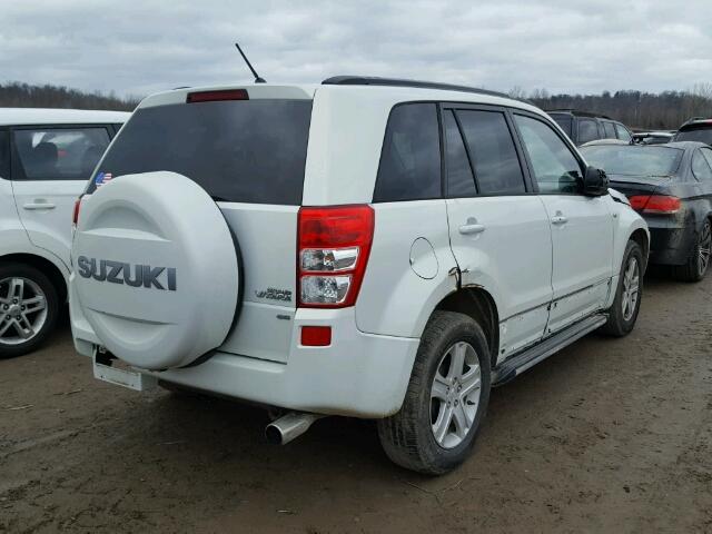 JS3TD947764106154 - 2006 SUZUKI GRAND VITA WHITE photo 4