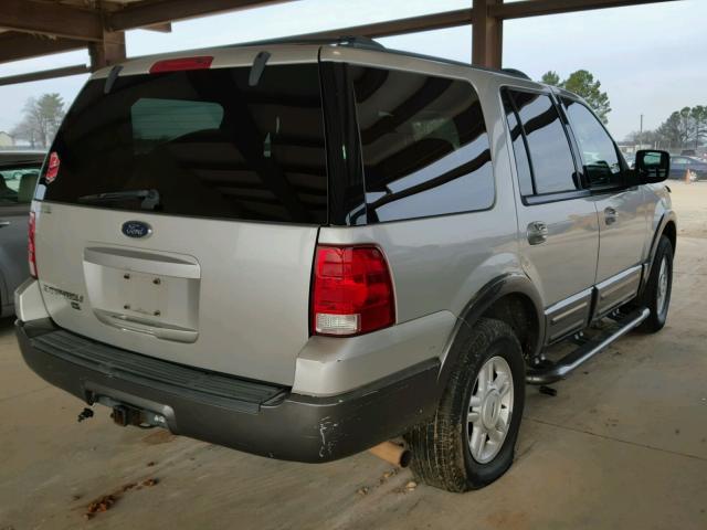 1FMPU15L04LA44592 - 2004 FORD EXPEDITION SILVER photo 4