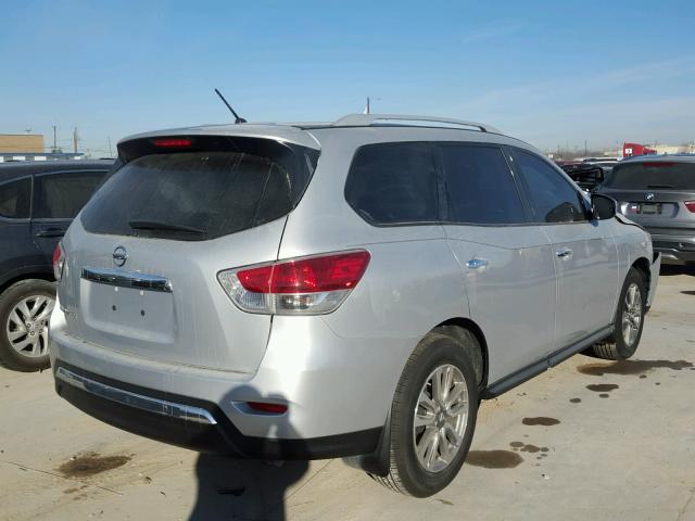 5N1AR2MN2FC677923 - 2015 NISSAN PATHFINDER SILVER photo 4