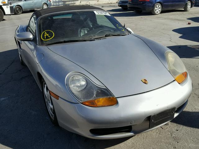 WP0CA2987YU622484 - 2000 PORSCHE BOXSTER SILVER photo 1