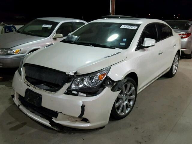 1G4GJ5G33CF250094 - 2012 BUICK LACROSSE T WHITE photo 2