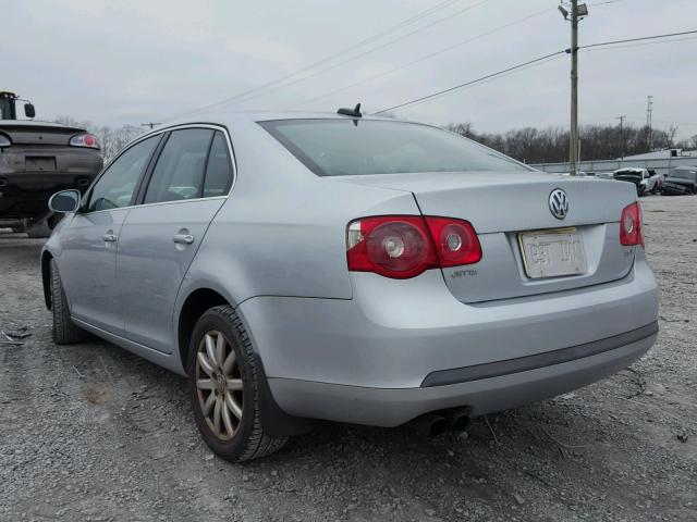 3VWKJ71K76M754336 - 2006 VOLKSWAGEN JETTA 2.0T SILVER photo 3