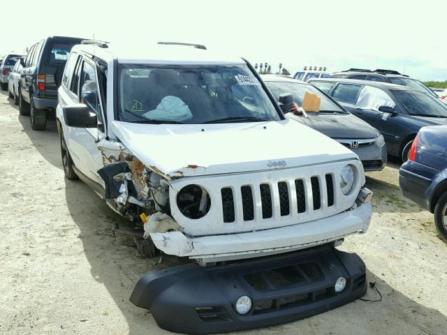 1C4NJPFA5ED587615 - 2014 JEEP PATRIOT LA WHITE photo 1