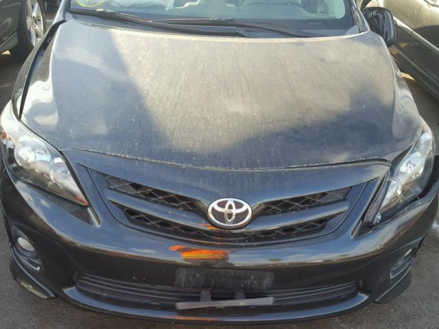 5YFBU4EE0DP210487 - 2013 TOYOTA COROLLA BA BLACK photo 7