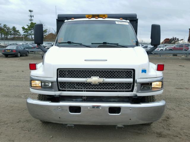 1GBE4C1144F503864 - 2004 CHEVROLET C4500 C4C0 WHITE photo 9