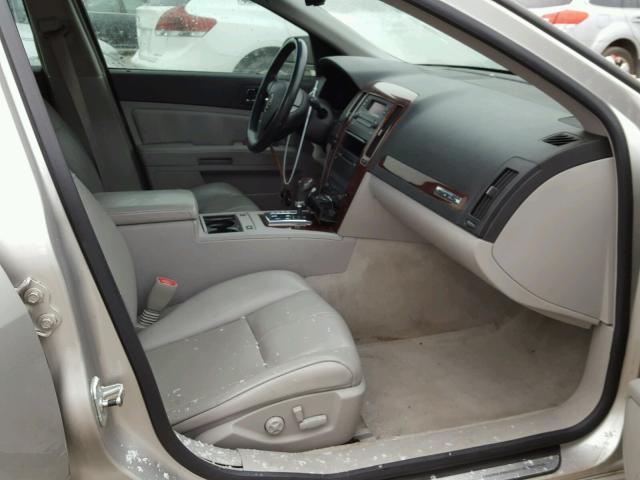 1G6DW677060100696 - 2006 CADILLAC STS SILVER photo 5