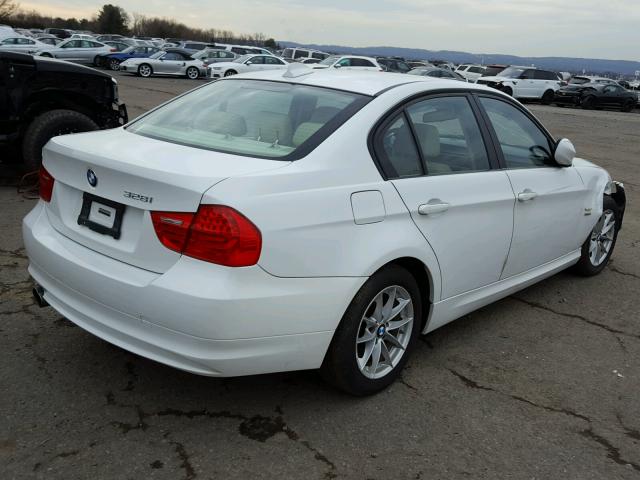 WBAPK5C5XAA646717 - 2010 BMW 328 XI SUL WHITE photo 4