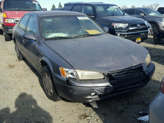 4T1BG22K9WU250140 - 1998 TOYOTA CAMRY CE GRAY photo 1