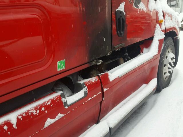 1FUJGLBGXCLBC8235 - 2012 FREIGHTLINER CASCADIA 1 RED photo 9