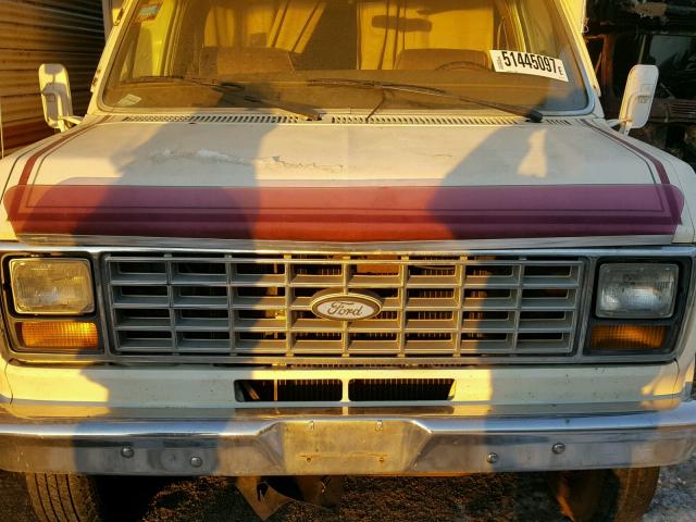 1FDKE30L9GHC31136 - 1986 FORD ECONOLINE TWO TONE photo 7