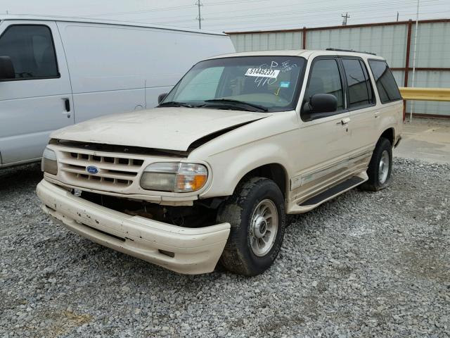 1FMDU32X0TZB63180 - 1996 FORD EXPLORER CREAM photo 2