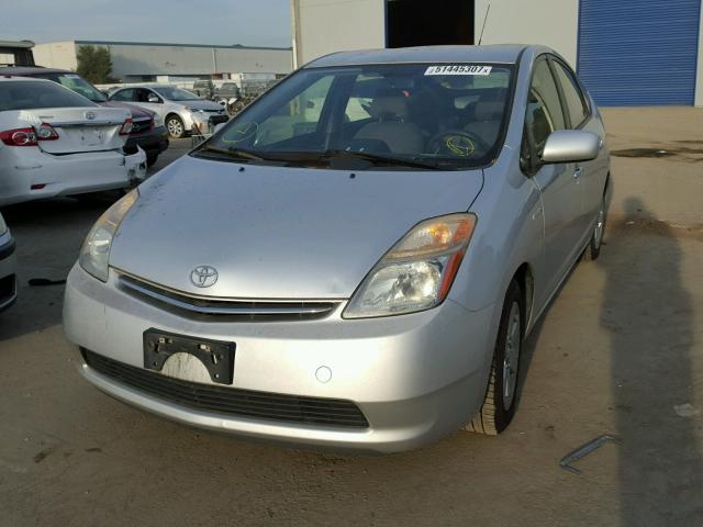 JTDKB20U487730188 - 2008 TOYOTA PRIUS SILVER photo 2