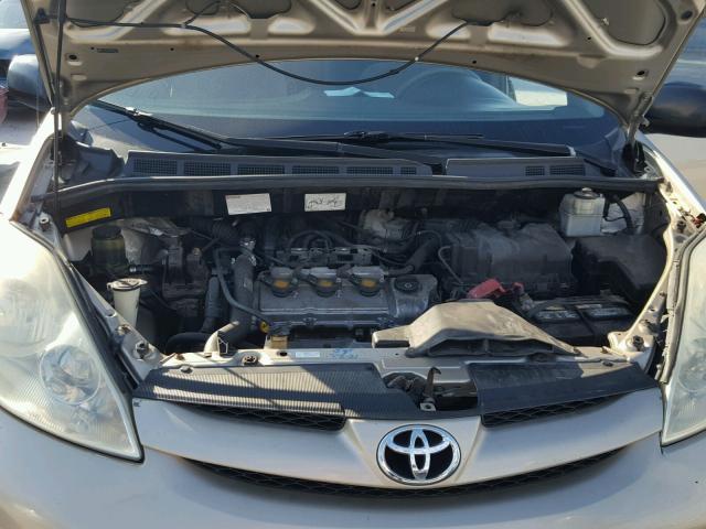 5TDZA23C96S497755 - 2006 TOYOTA SIENNA CE GOLD photo 7