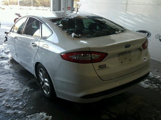 3FA6P0H75DR119682 - 2013 FORD FUSION SE WHITE photo 3