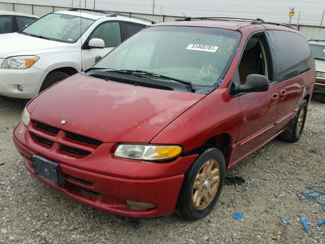 1B4GP54L3TB501322 - 1996 DODGE GRAND CARA RED photo 2