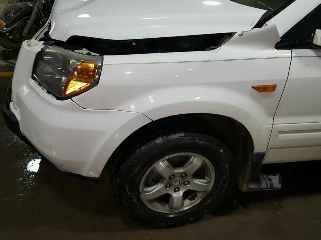 5FNYF18598B056734 - 2008 HONDA PILOT EXL WHITE photo 9