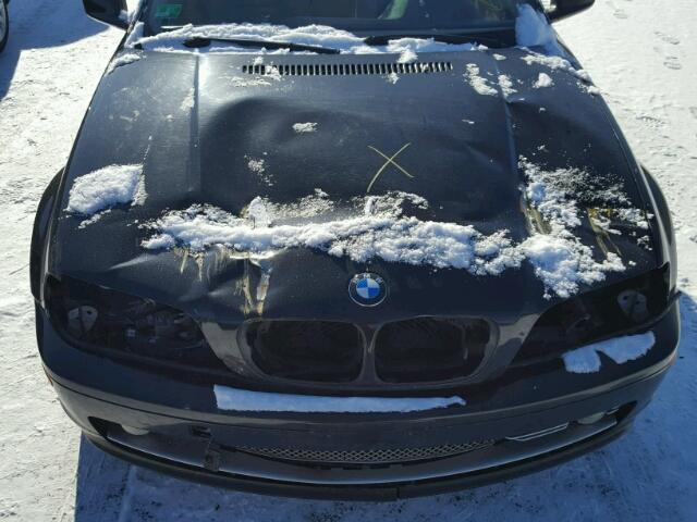 WBABN53421JU35861 - 2001 BMW 330 CI BLACK photo 7