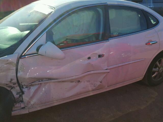 2G4WD582471211438 - 2007 BUICK LACROSSE C WHITE photo 10