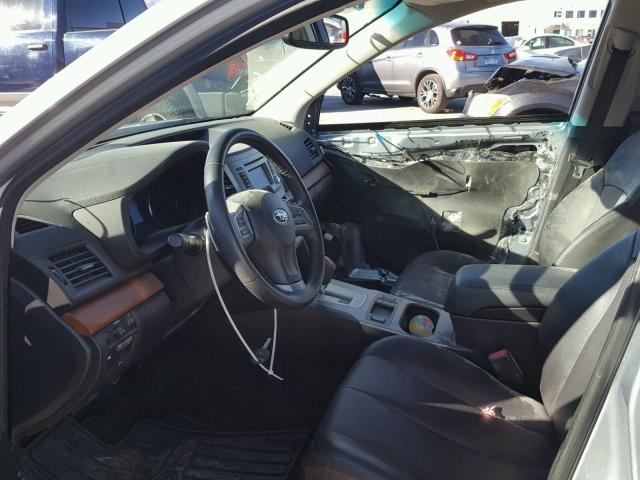 4S4BRBLC0E3213404 - 2014 SUBARU OUTBACK 2. SILVER photo 5