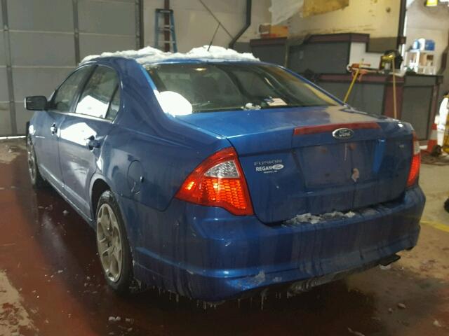 3FAHP0HA2BR124680 - 2011 FORD FUSION SE BLUE photo 3