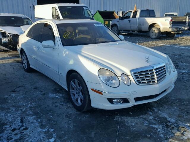 WDBUF22XX8B318891 - 2008 MERCEDES-BENZ E 320 CDI WHITE photo 1