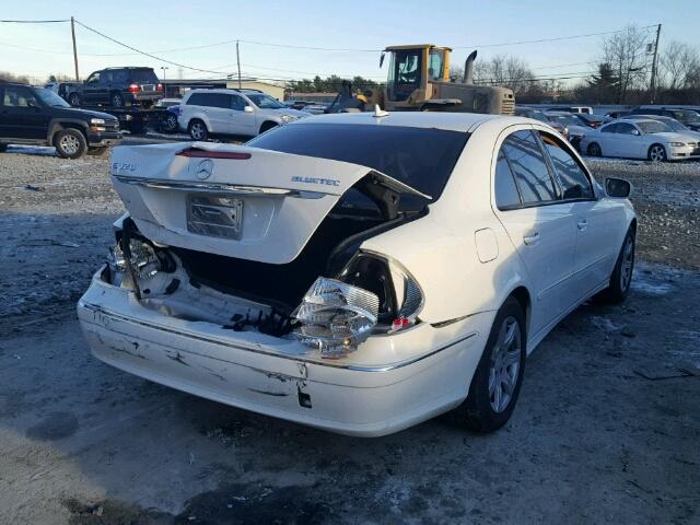 WDBUF22XX8B318891 - 2008 MERCEDES-BENZ E 320 CDI WHITE photo 4