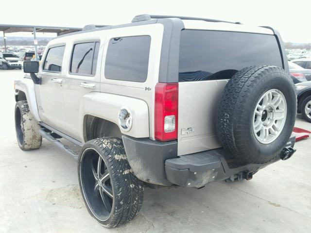 5GTEN13E398144184 - 2009 HUMMER H3 TAN photo 3