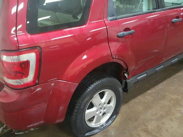 1FMCU0C7XCKA74430 - 2012 FORD ESCAPE XLS RED photo 9