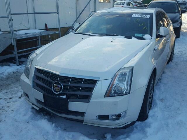 1G6DS8ED4B0110643 - 2011 CADILLAC CTS PREMIU WHITE photo 2