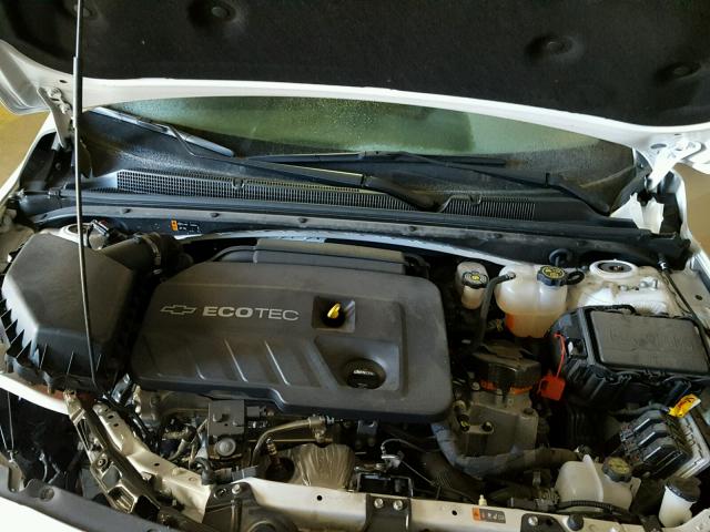 1G1ZJ5SUXGF296047 - 2016 CHEVROLET MALIBU HYB თეთრი ფოტო 7