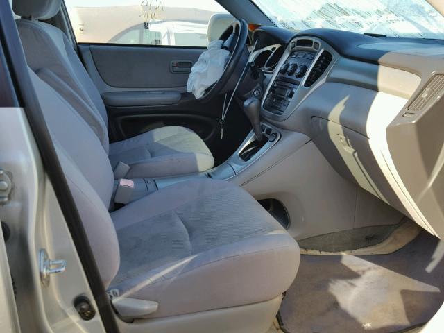 JTEDP21A740007108 - 2004 TOYOTA HIGHLANDER SILVER photo 5