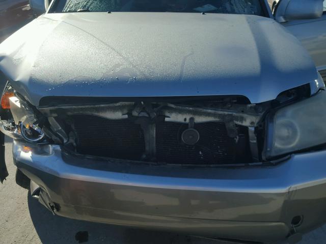 JTEDP21A740007108 - 2004 TOYOTA HIGHLANDER SILVER photo 7