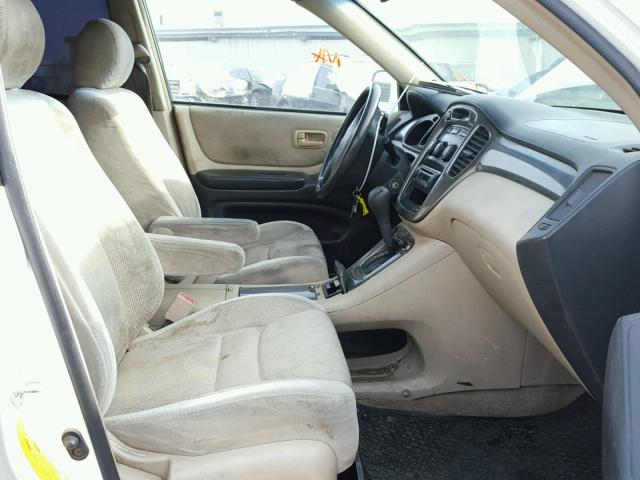 JTEGD21A330066113 - 2003 TOYOTA HIGHLANDER WHITE photo 5