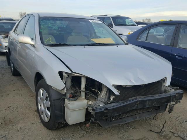 4T1BE32K24U335295 - 2004 TOYOTA CAMRY LE ვერცხლისფერი ფოტო 1