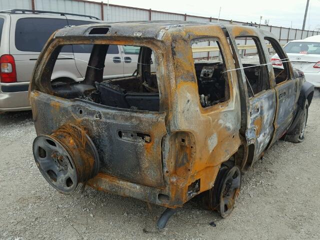 1J4GK48K23W689699 - 2003 JEEP LIBERTY SP BURN photo 4