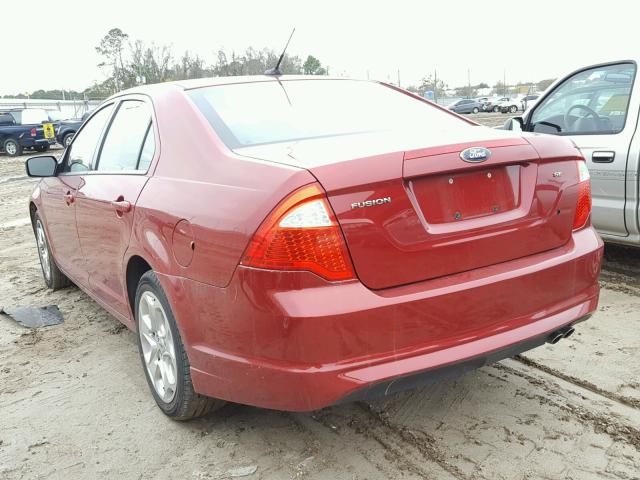 3FAHP0HA4AR127269 - 2010 FORD FUSION SE RED photo 3