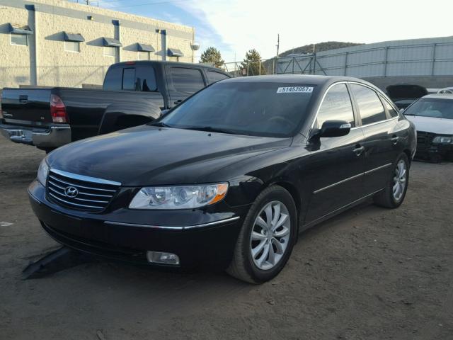 KMHFC46F98A332749 - 2008 HYUNDAI AZERA SE BLACK photo 2