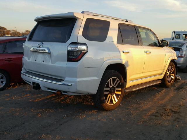 JTEBU5JR1F5249678 - 2015 TOYOTA 4RUNNER SR WHITE photo 4