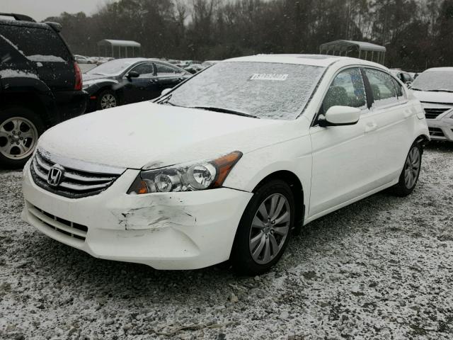 1HGCP2F80CA060457 - 2012 HONDA ACCORD EXL WHITE photo 2