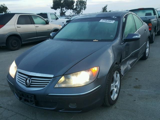 JH4KB16596C001259 - 2006 ACURA RL GRAY photo 2