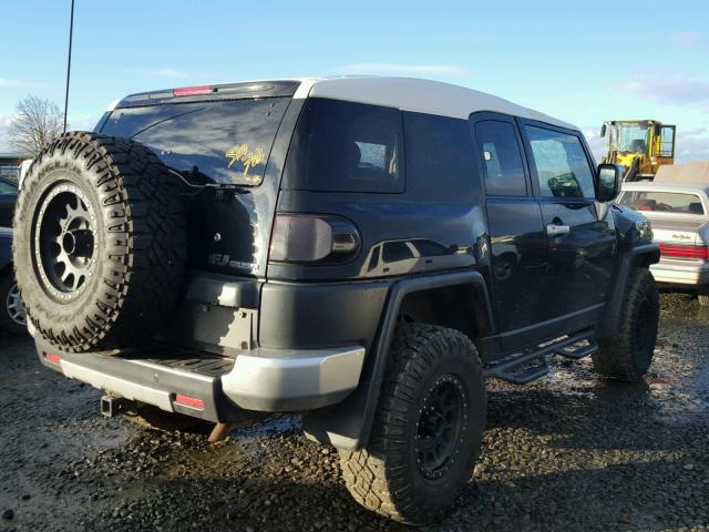 JTEBU11F770046162 - 2007 TOYOTA FJ CRUISER BLACK photo 4