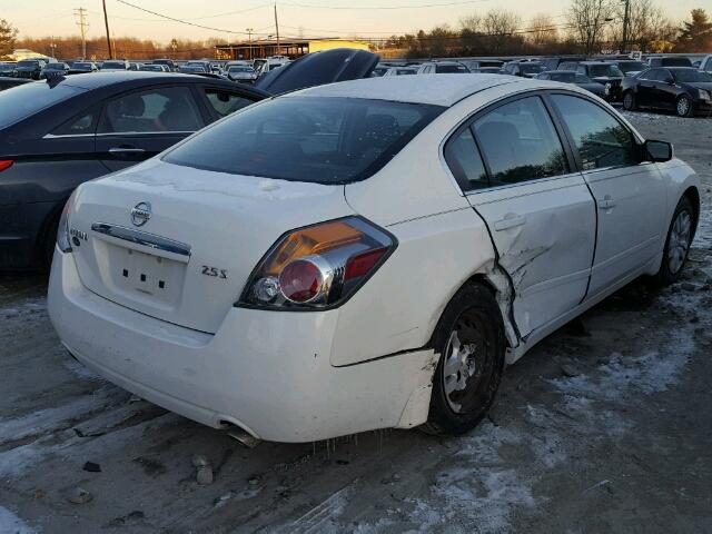 1N4AL21E59N502056 - 2009 NISSAN ALTIMA 2.5 WHITE photo 4