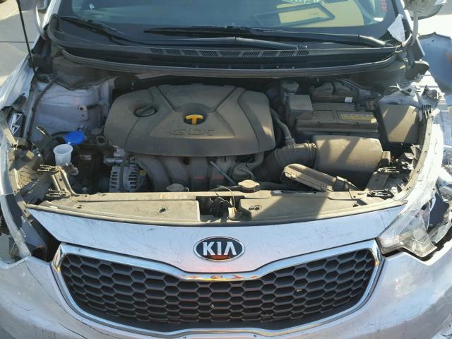 KNAFX4A83F5371776 - 2015 KIA FORTE EX SILVER photo 7