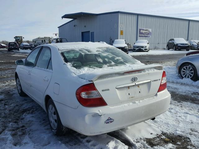 4T1BE32K94U314105 - 2004 TOYOTA CAMRY LE WHITE photo 3