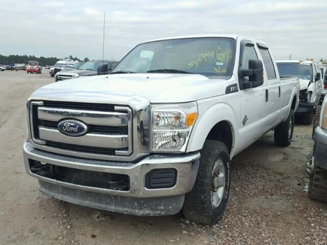 1FT7W3BTXCEA60378 - 2012 FORD F350 SUPER WHITE photo 2