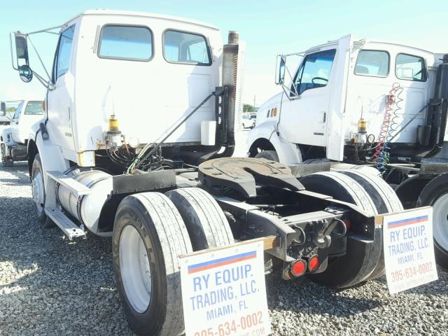 2FWBA2CG55AN84594 - 2005 STERLING TRUCK A 9500 WHITE photo 3