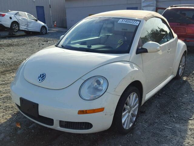 3VWRF31Y48M406204 - 2008 VOLKSWAGEN NEW BEETLE BEIGE photo 2